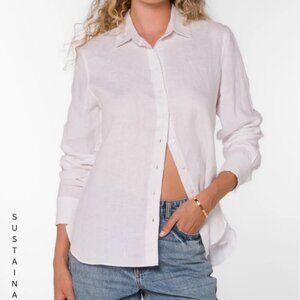 Velvet Heart Fantasy Island Linen Button Down Shirt in Wheat